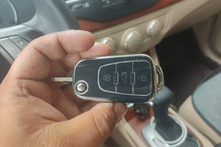 Used Roewe 350 2014 1.5L Automatic Xunyue Version Vehicle Key