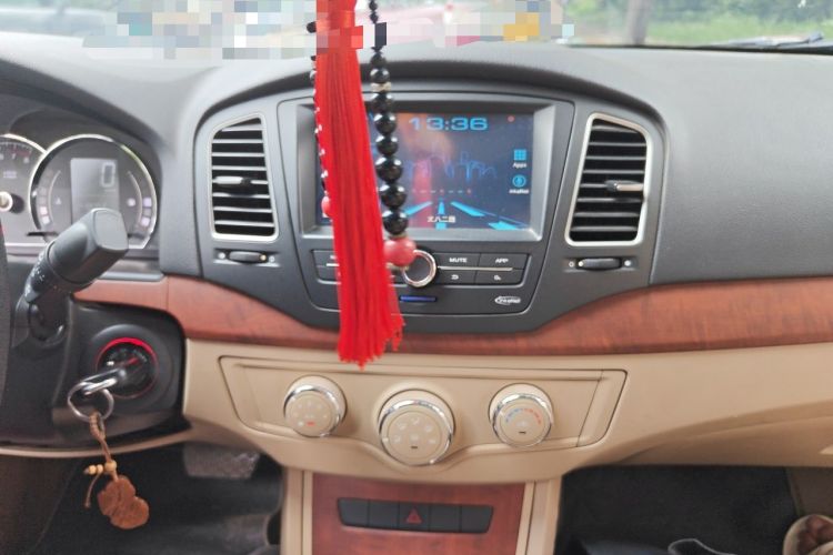 Used Roewe 350 2014 1.5L Automatic Xunyue Version Audio And AC Panel