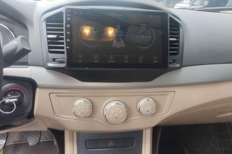 Used Roewe 350 2014 1.5L Manual Xunchi Edition Audio And AC Panel
