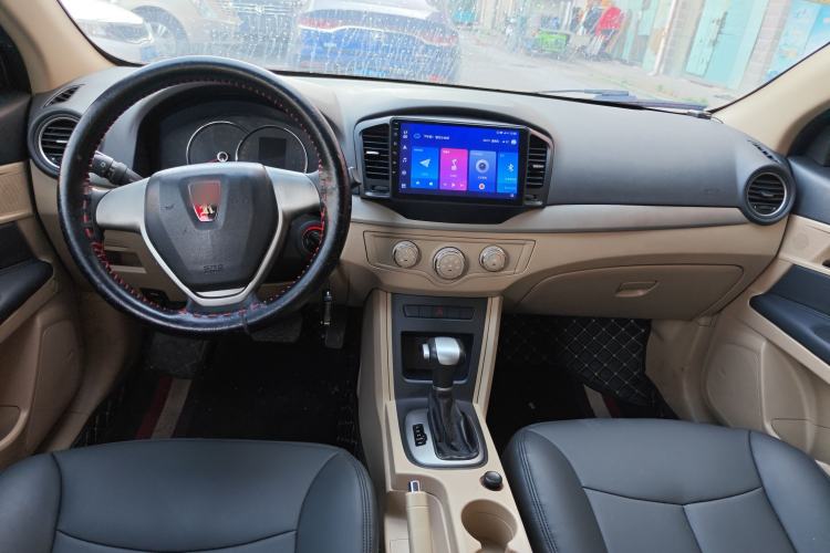 Used Roewe 350 2014 1.5L Automatic Xunda Edition Center Console