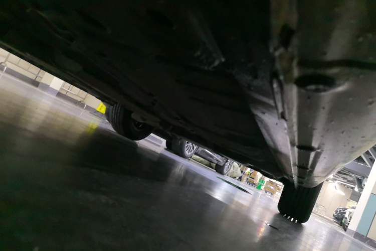 Used Roewe 350 2014 1.5L Manual Xunchi Edition Chassis Front Left