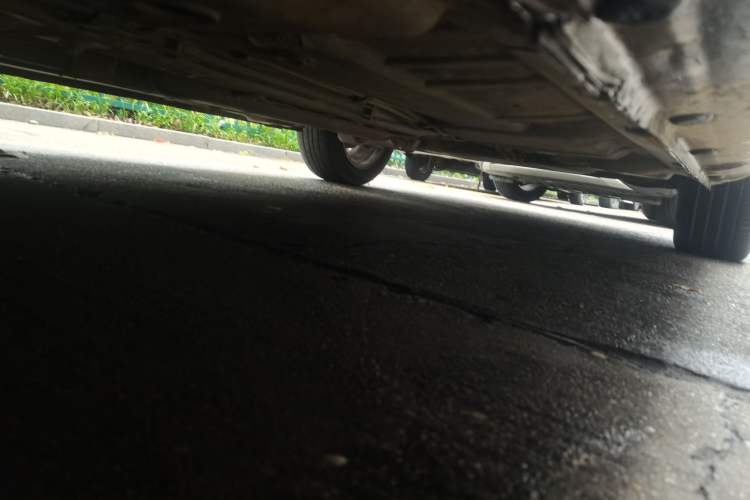 Used Roewe 350 2014 1.5L Manual Xunchi Edition Chassis Front Left
