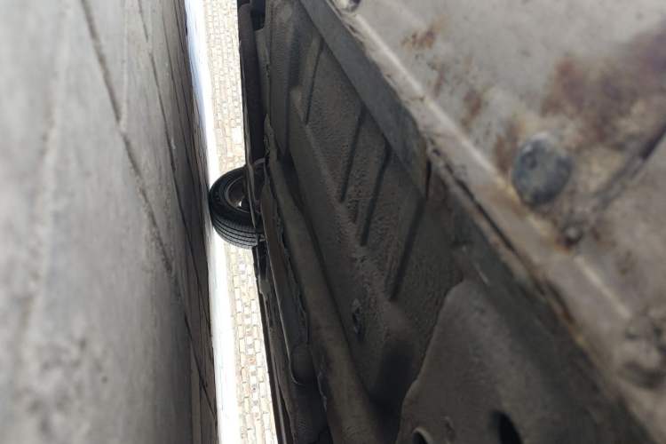 Used Roewe 350 2014 1.5L Automatic Xunyue Version Chassis Front Right