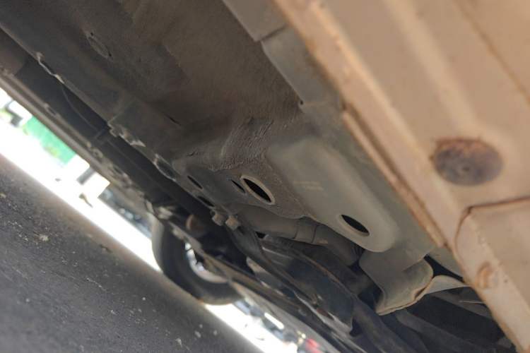 Used Roewe 350 2014 1.5L Manual Xunchi Edition Chassis Front Right