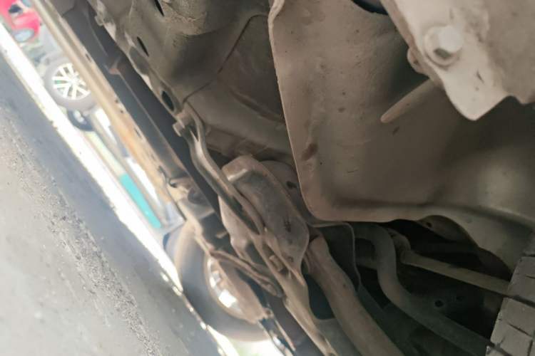 Used Roewe 350 2014 1.5L Automatic Xunyue Version Chassis Front Right