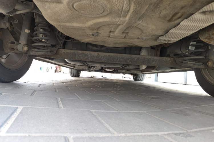 Used Roewe 350 2014 1.5L Automatic Xunyue Version Chassis Rear