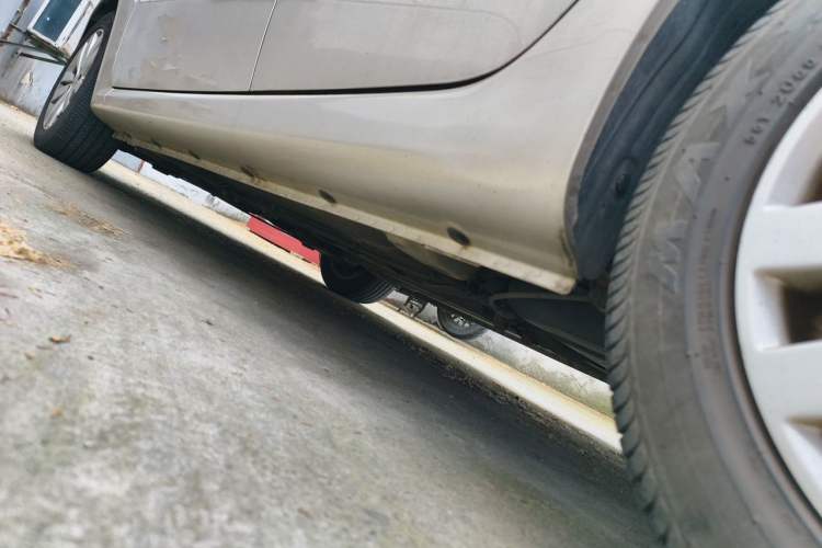 Used Roewe 350 2014 1.5L Manual Swift Edition Chassis Rear Left