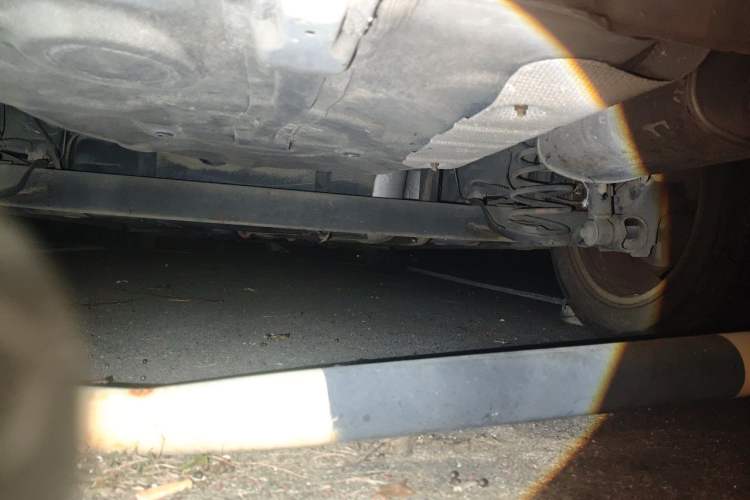 Used Roewe 350 2014 1.5L Automatic Xunyue Version Chassis Rear