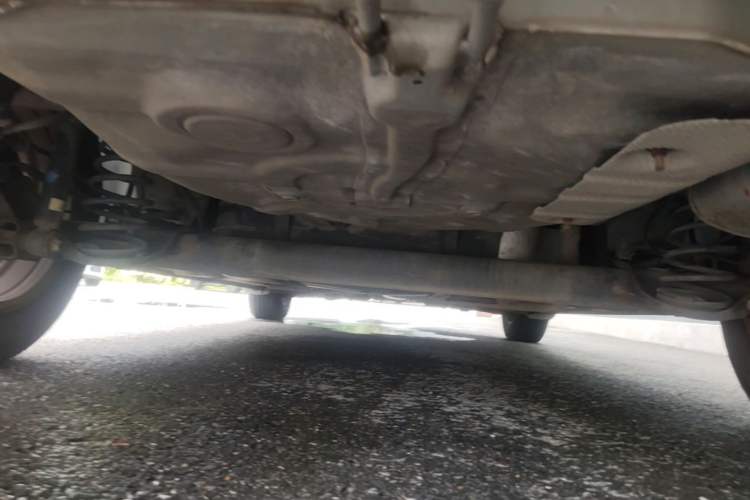 Used Roewe 350 2014 1.5L Manual Xunchi Edition Chassis Rear