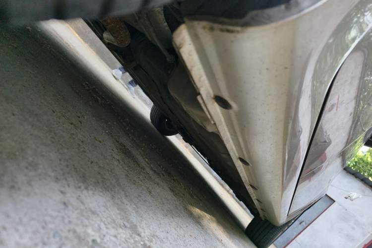 Used Roewe 350 2014 1.5L Manual Swift Edition Chassis Rear Right