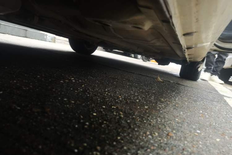 Used Roewe 350 2014 1.5L Manual Xunchi Edition Chassis Rear Right