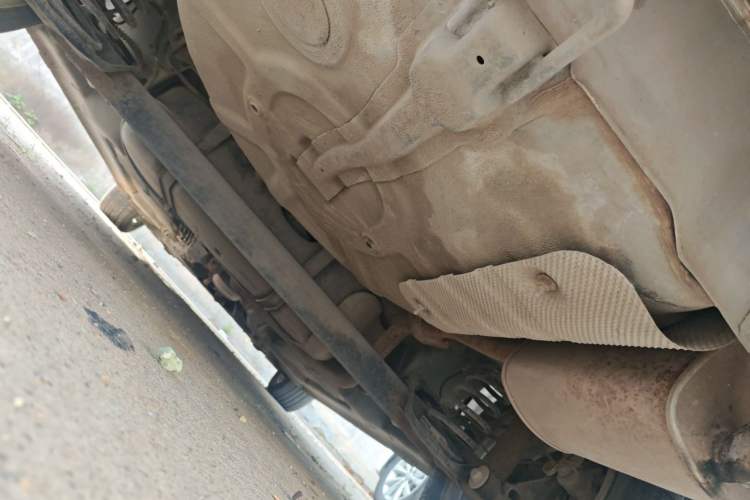 Used Roewe 350 2014 1.5L Automatic Xunyue Version Chassis Rear