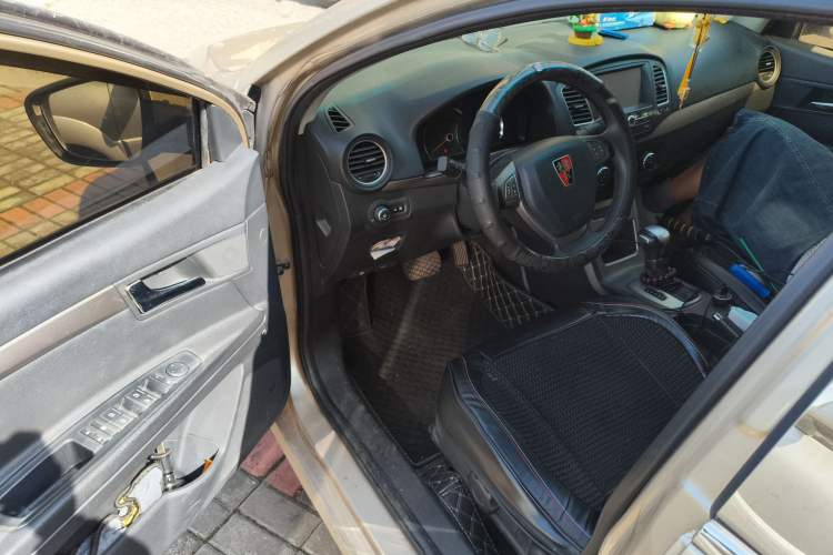 Used Roewe 350 2014 1.5L Automatic Xunyue Version Driver Seat