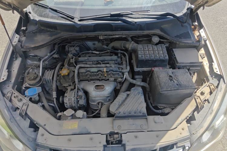Used Roewe 350 2014 1.5L Automatic Xunda Edition Engine Bay
