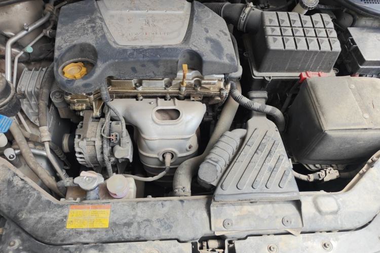 Used Roewe 350 2014 1.5L Automatic Xunyue Version Engine Bay