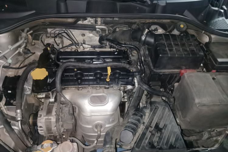 Used Roewe 350 2014 1.5L Automatic Xunyue Version Engine Bay