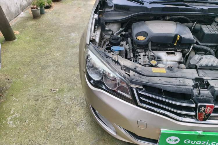 Used Roewe 350 2014 1.5L Manual Swift Edition Engine Bay Right