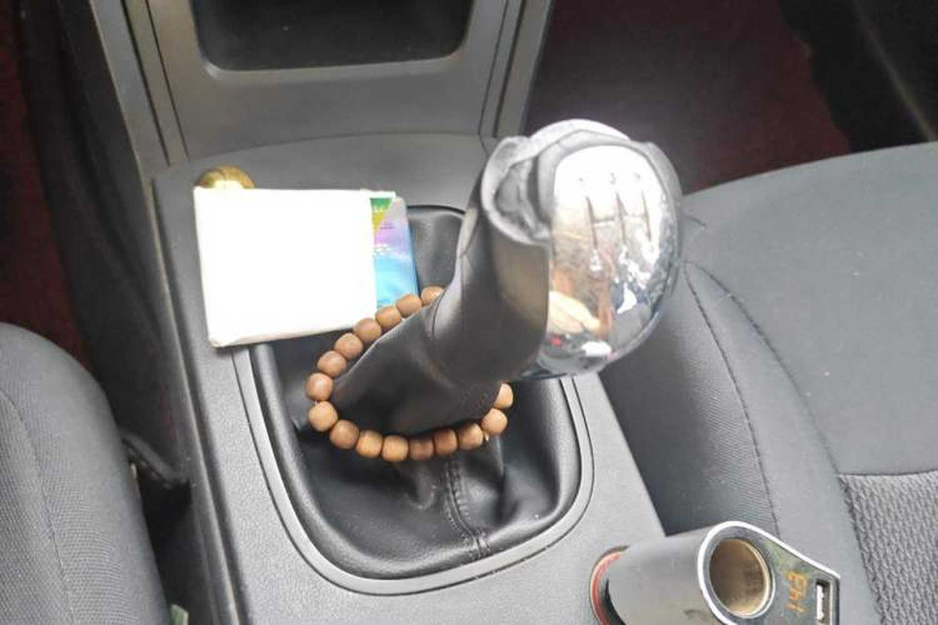 Used Roewe 350 2014 1.5L Manual Xunchi Edition Gear Lever
