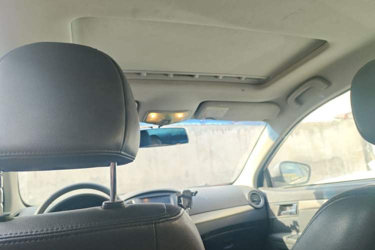 Used Roewe 350 2014 1.5L Automatic Xunyue Version Headliner