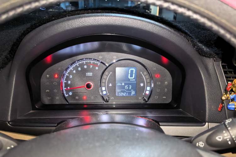 Used Roewe 350 2014 1.5L Automatic Xunda Edition Instrument Cluster