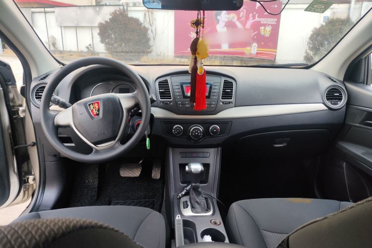 Used Roewe 350 2014 1.5L Automatic Xunda Edition Interior 3