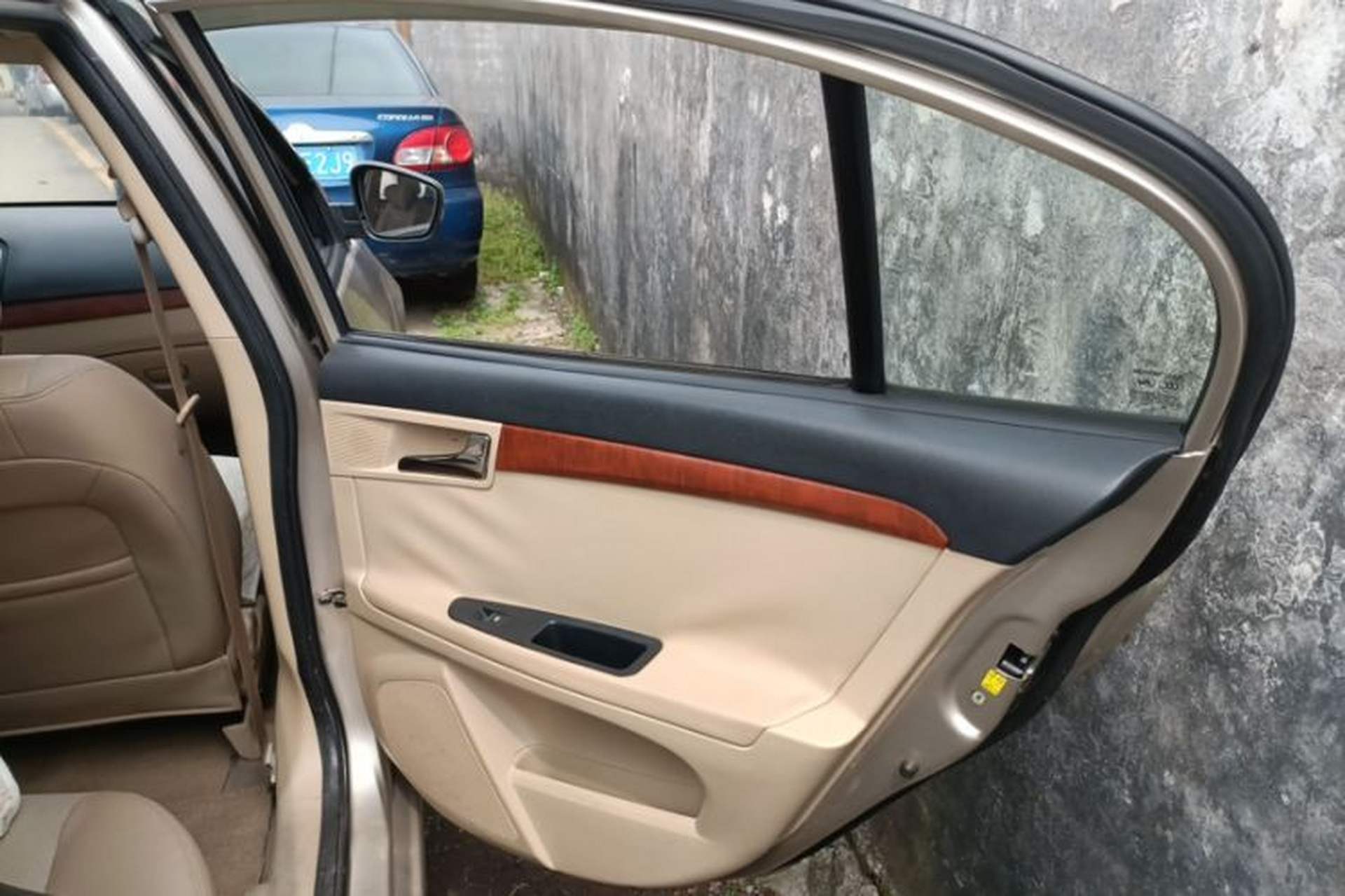 Used Roewe 350 2014 1.5L Automatic Xunyue Version Interior 6