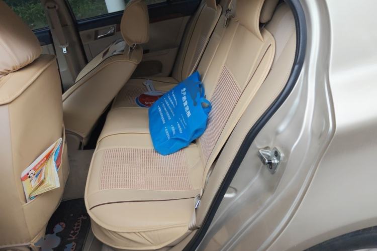 Used Roewe 350 2014 1.5L Automatic Xunyue Version Left Rear Seat