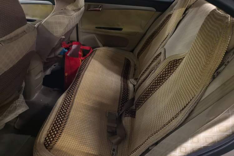 Used Roewe 350 2014 1.5L Manual Xunchi Edition Left Rear Seat
