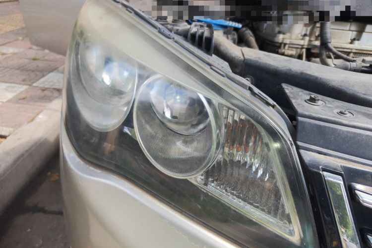 Used Roewe 350 2014 1.5L Automatic Xunyue Version Right Front Headlight