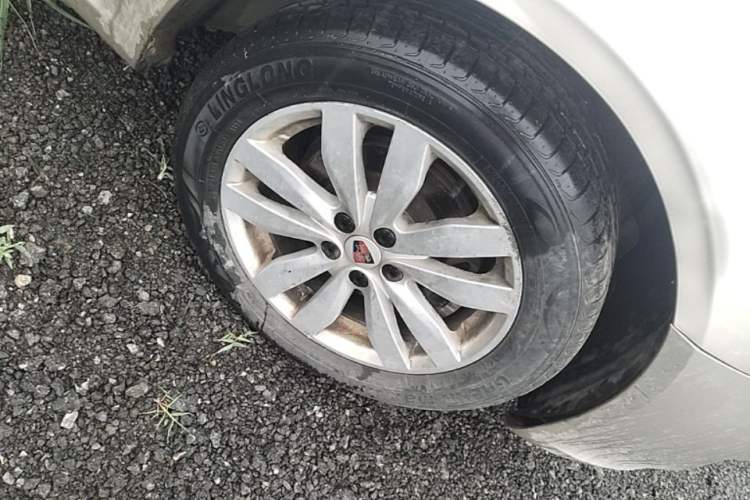 Used Roewe 350 2014 1.5L Manual Xunchi Edition Right Front Wheel Hub