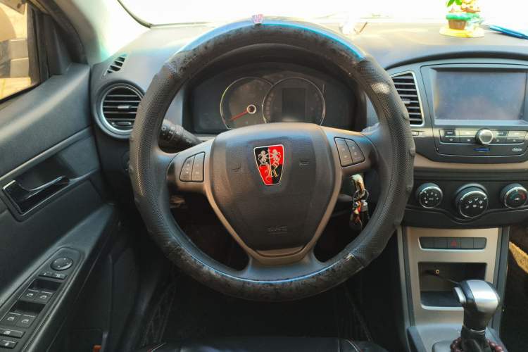 Used Roewe 350 2014 1.5L Automatic Xunyue Version Steering Wheel