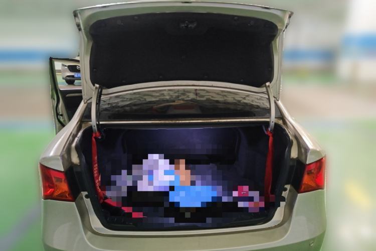 Used Roewe 350 2014 1.5L Manual Xunchi Edition Trunk