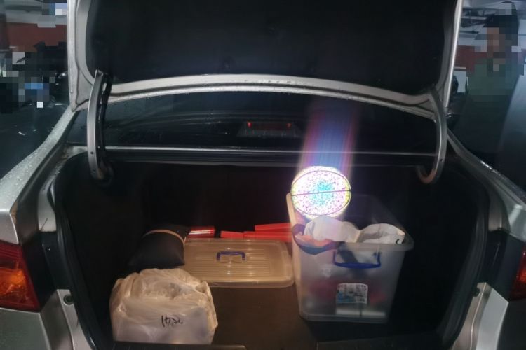 Used Roewe 350 2014 1.5L Automatic Xunyue Version Trunk