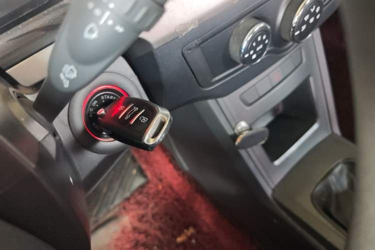 Used Roewe 350 2014 1.5L Manual Xunchi Edition Vehicle Key
