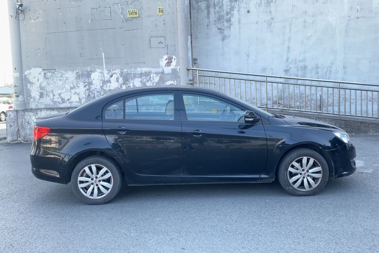 Used Roewe 350 2015 1.5L Automatic Luxury Sunroof Edition Exterior 2