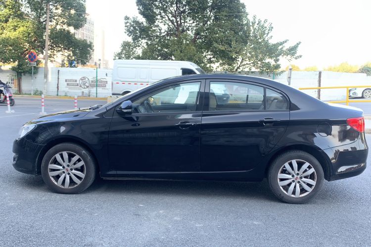 Used Roewe 350 2015 1.5L Automatic Luxury Sunroof Edition Exterior 5