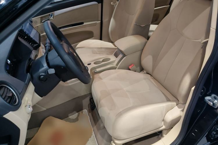 Used Roewe 350 2015 1.5L Automatic Luxury Sunroof Edition Left Front Seat