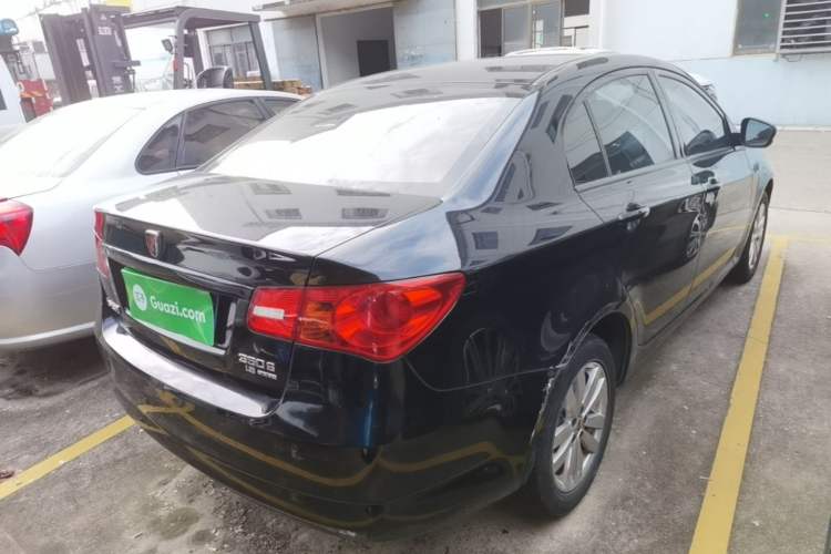 Used Roewe 350 2015 1.5L Manual Luxury Sunroof Edition Rear Right 45 Deg