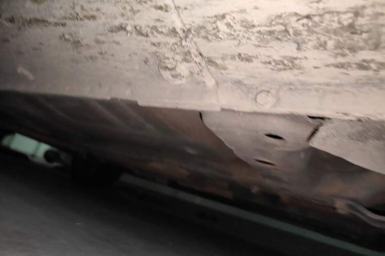 Used Roewe 350 2015 1.5L Manual Luxury Sunroof Edition Chassis Front Right