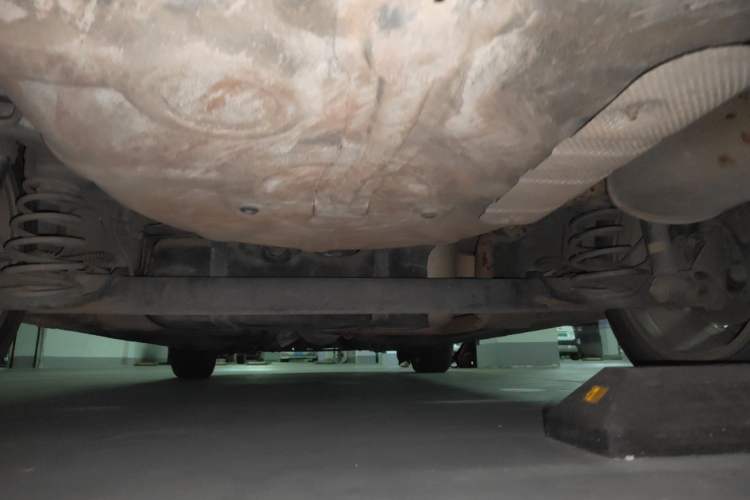 Used Roewe 350 2015 1.5L Manual Luxury Sunroof Edition Chassis Rear