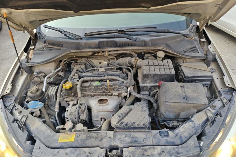 Used Roewe 350 2015 1.5L Manual Luxury Sunroof Edition Engine Bay