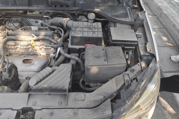 Used Roewe 350 2015 1.5L Manual Luxury Sunroof Edition Engine Bay Left