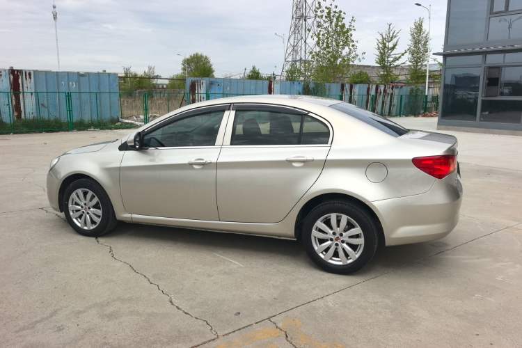 Used Roewe 350 2015 1.5L Automatic Luxury Sunroof Edition Exterior 1