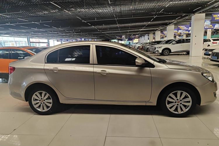 Used Roewe 350 2015 1.5L Manual Luxury Sunroof Edition Exterior 2