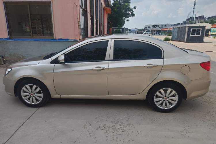 Used Roewe 350 2015 1.5L Manual Luxury Sunroof Edition Exterior 3