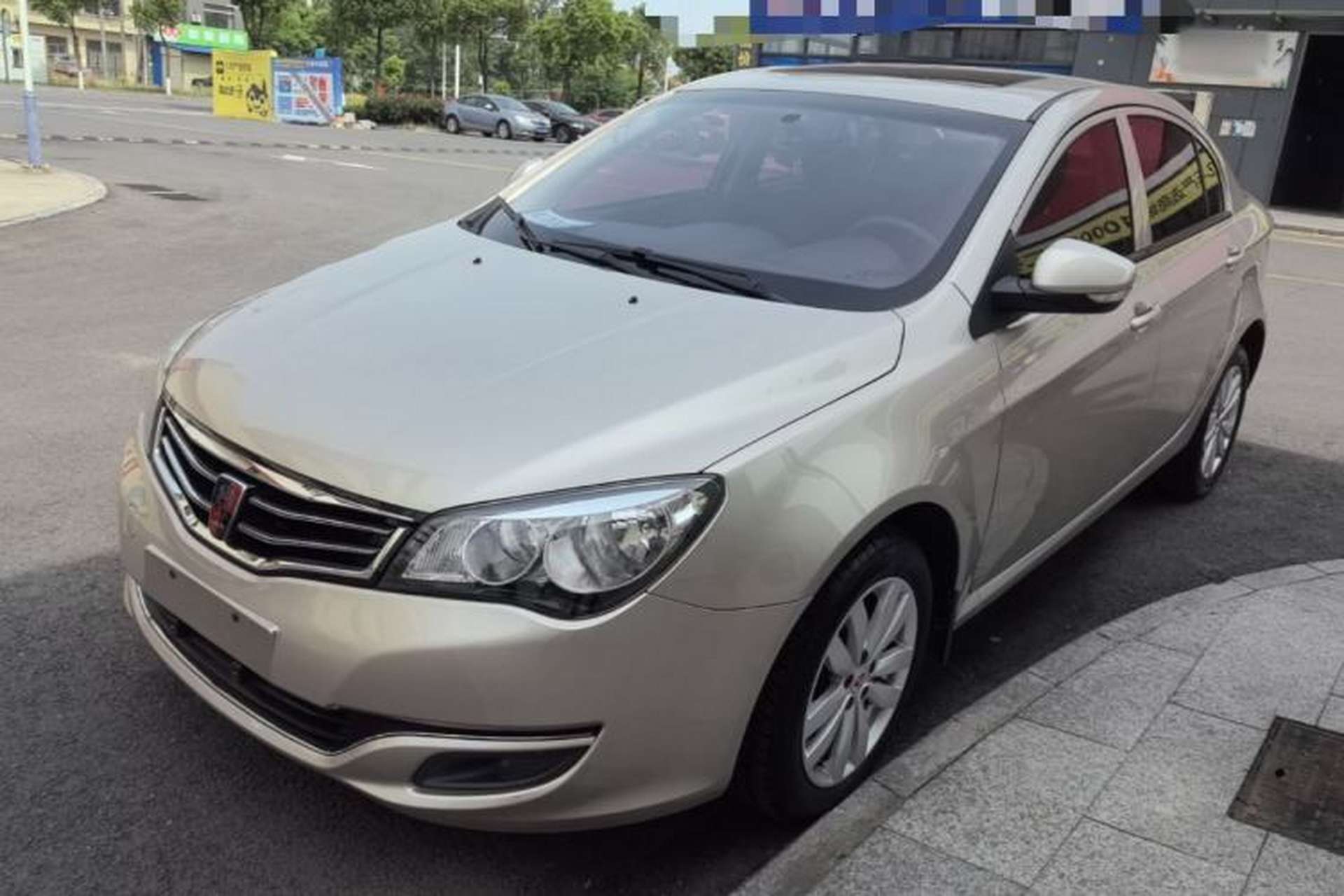 Used Roewe 350 2015 1.5L Automatic Luxury Sunroof Edition Front Left 45 Deg