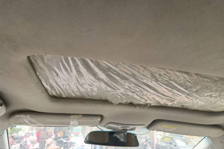 Used Roewe 350 2015 1.5L Manual Luxury Sunroof Edition Headliner