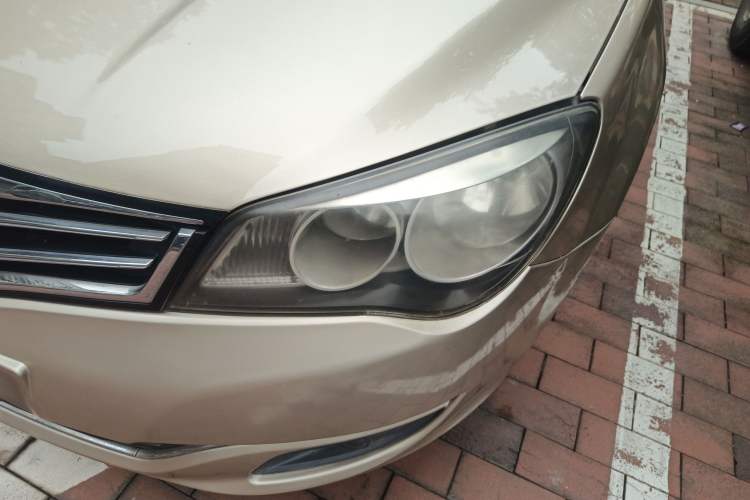 Used Roewe 350 2015 1.5L Manual Luxury Sunroof Edition Left Front Headlight