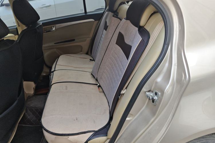 Used Roewe 350 2015 1.5L Manual Luxury Sunroof Edition Left Rear Seat