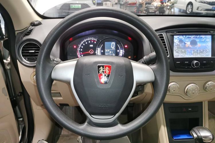 Used Roewe 350 2015 1.5L Automatic Luxury Sunroof Edition Steering Wheel